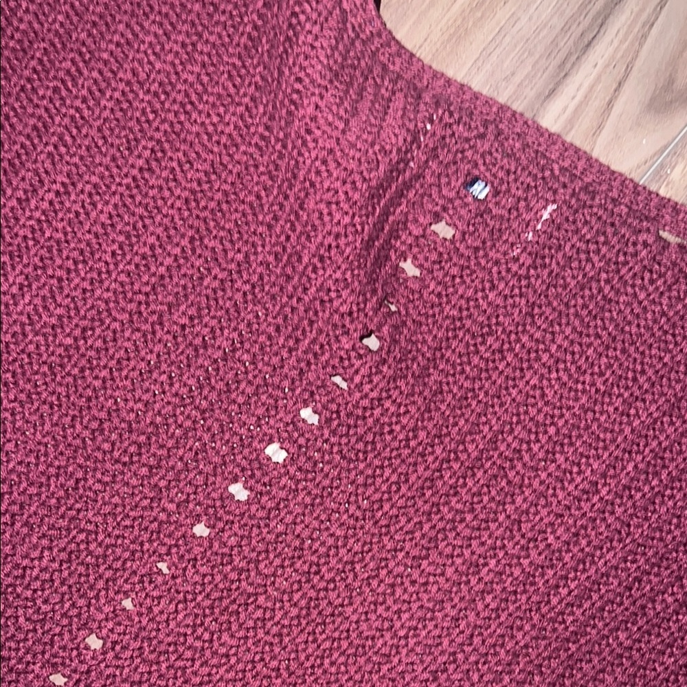 Hollister Women's Burgundy Cardigan with Front Pockets - Picture 9 of 11